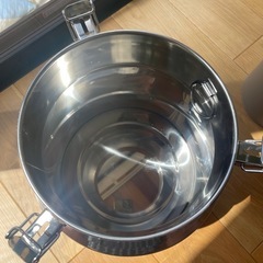ミルク缶の画像