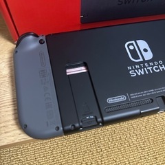 Nintendo Switch 本体　の画像