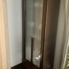 食器棚の画像