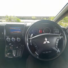デリカD5プレミアム　両側パワースライド バックカメラ　ナビ　車中泊　キャンプ等への画像