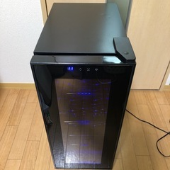 【値下げ】ワインセラー　LW-S12の画像