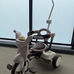 三輪車の画像