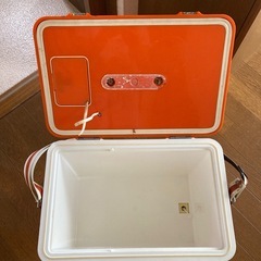 クーラーボックス
の画像