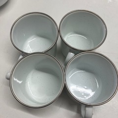 I 2508-368 LOGOS ホーローディナーセット 4人前用 ホワイト バラ売り不可 中古美品の画像