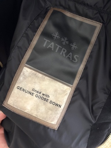 レディース　ダウン　タトラス