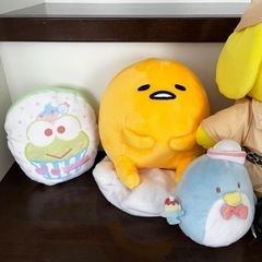 約30㌢　ポムポムプリンぬいぐるみ、サンリオマスコット等の画像