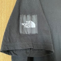 美品。ノースフェイスTシャツの画像