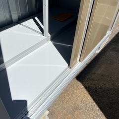 イナバ 物置  の画像