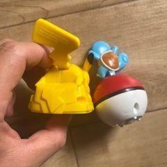 マクドナルド✨おまけつき✨ハッピーセット✨ピカチュウ ゼニガメセット✨の画像