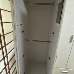 クローゼット（ワードローブ）上下2段の画像