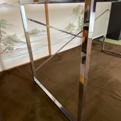 お値下げ交渉歓迎　テーブルの画像