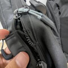 新品未使用 デサント エアロストリームバックパック アンブロ DESCENTEの画像