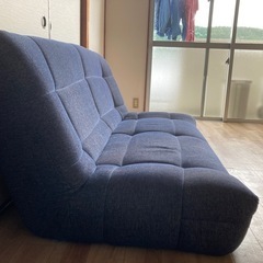ソファの画像