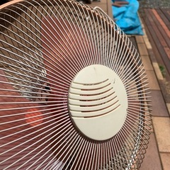 ナショナルの古い30センチ壁掛け扇風機の画像