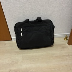 ビジネスバックの画像