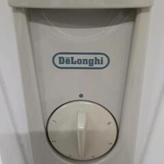 0813-040 DeLonghi デロンギ　オイルヒーター　カバー付きの画像