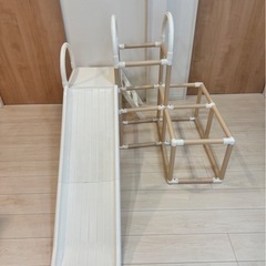 ジャングルジムすべり台の画像