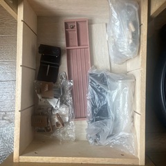 締切17日までで貰っていただける方募集それ以降は処分します学習机の画像