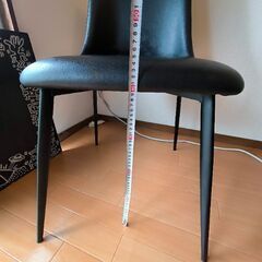 黒スチール脚 椅子2脚セットの画像