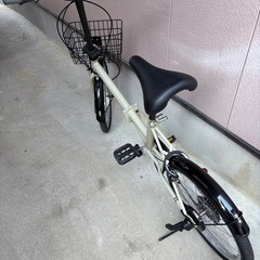 折り畳み自転車 修理必要箇所有りの画像