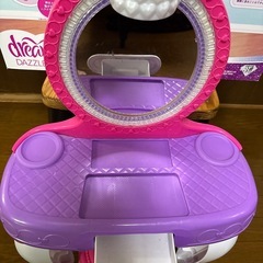 キラキラおしゃれドレッサーの画像