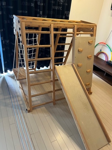 木製ジャングルジム