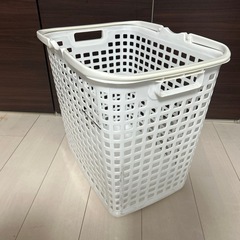 ランドリーバスケット（洗濯かご）の画像