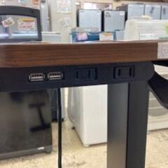 ID:663046　昇降テーブル（コンセント、ＵＳＢポーボ付き）の画像