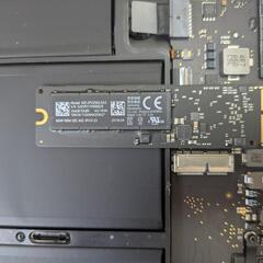 MacBook Airジャンク+互換ACアダプタの画像