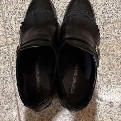 STEFANO GAMBA フリンジ ローファー ブラックの画像