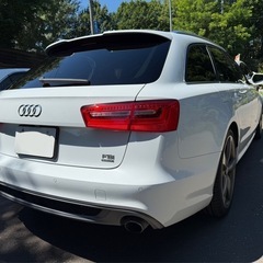ローン取り扱いあり‼️ 格安です‼️ A6アバント　4WD  車検ありの画像