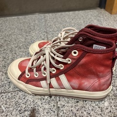 Nizza レッド ハイカットスニーカーの画像