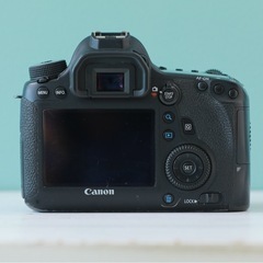 Canon 一眼レフカメラ　eos 6D ボディ　動作確認済み の画像