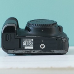 Canon 一眼レフカメラ　eos 6D ボディ　動作確認済み の画像