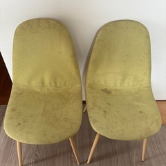 ダイニングテーブルの画像