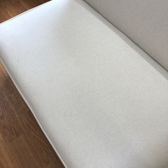 2人掛けソファー　シミ有り　程度B ベージュ×ブラウン【取りに来れる方限定】の画像