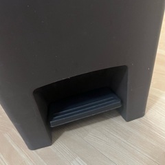 ゴミ箱の画像