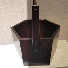 茶道具、箱炭斗

幅30cm ×30cm 深さ22cm 六角形の画像