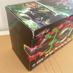 仮面ライダー　タイクーン　DXブジンソードバックルの画像