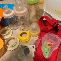 ベビービョルン　赤ちゃん　食事　授乳グッズ　まとめての画像