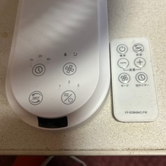 壁掛けサーキュレーターの画像