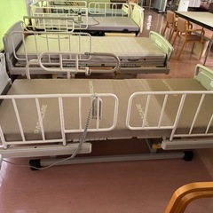 ①介護ベッド　　パラケア　　千葉県　ベッドの画像