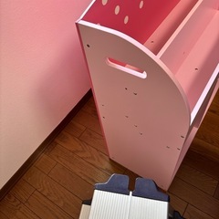 マザーガーデン本棚の画像