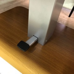 昇降式テーブルの画像