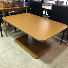 昇降式テーブルの画像