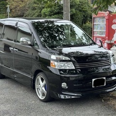 トヨタ　ヴォクシー　車検9年5月までの画像