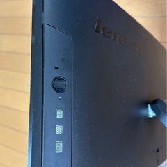Lenovoディスプレイ一体型パソコンの画像