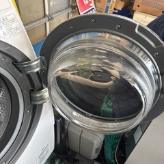 アクアドラム式洗濯機2010年の画像