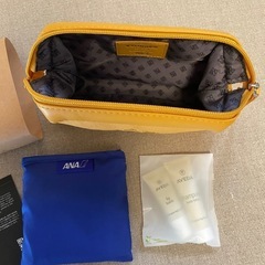 ETTINGER ポーチ  ANA 未使用品
の画像