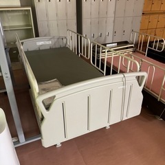 ③パラマウントベッド　介護ベッド　ベッドの画像